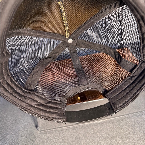 The North Face Khaki Green Mesh Cap - Picture 5 of 6